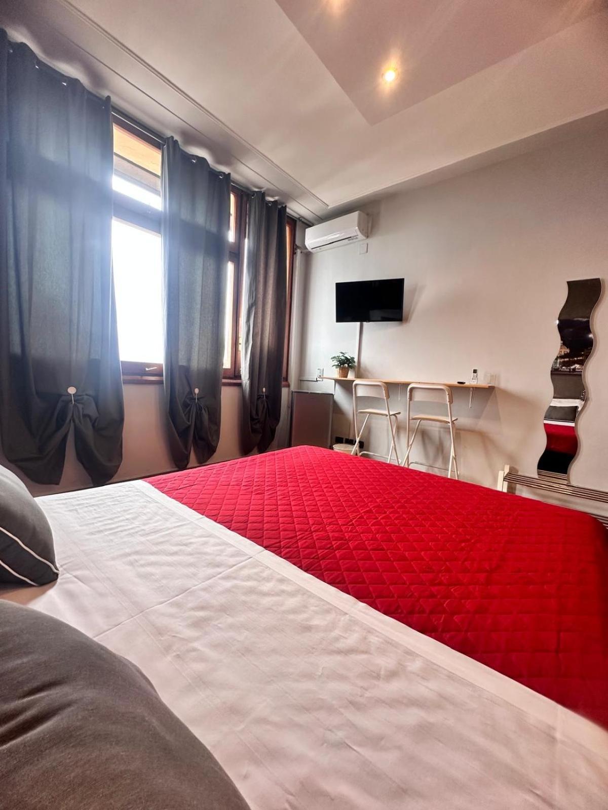 Alta Dimora B&B Suites CTA Exteriör bild